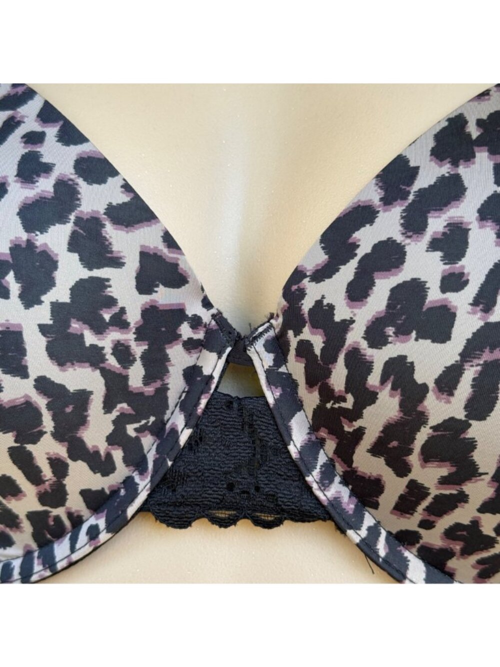 Maidenform 36C T-Shirt Bra SmartZone Cups & Convertible Straps Leopard Print - Picture 9 of 16